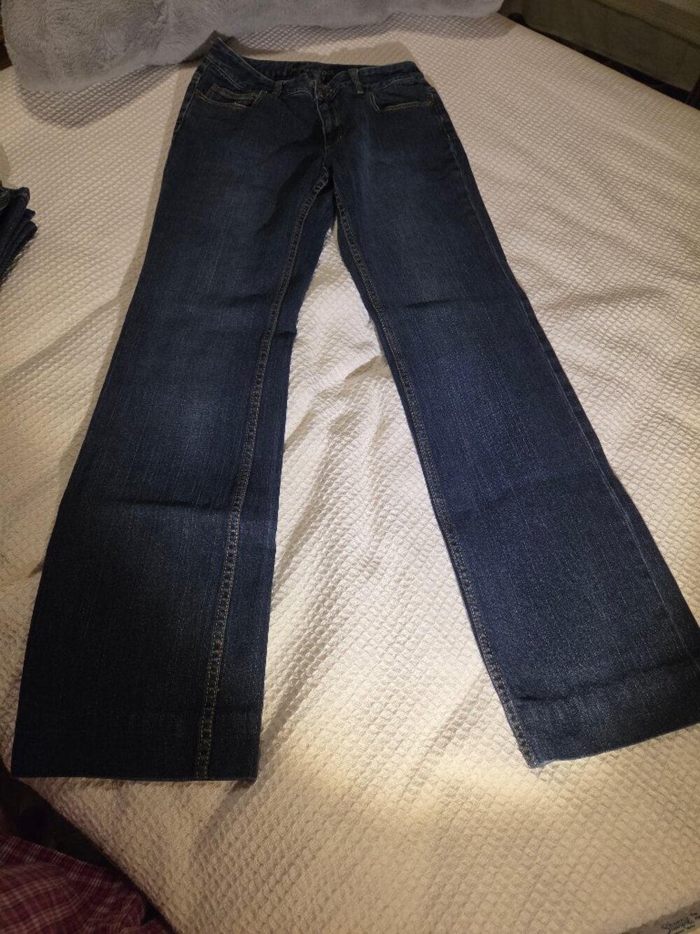 vintage Michael Kors size 8 dark wash inseam 32 inches flared